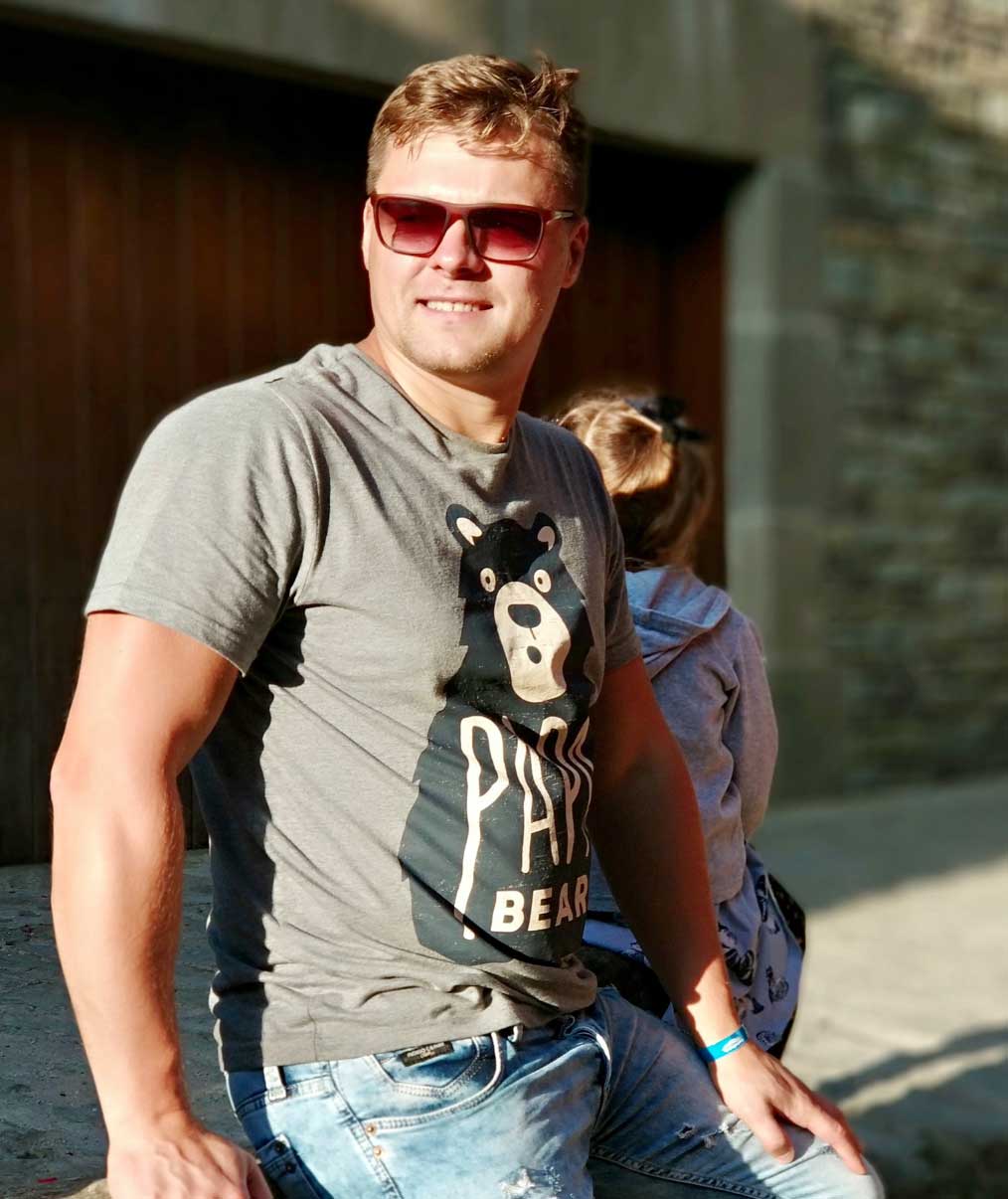 אולג - מתכנת